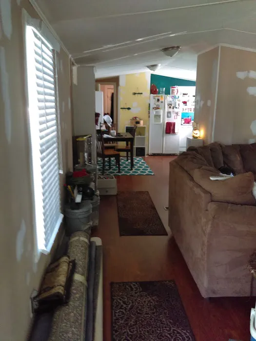 Beacon's Bay Mobile Home Park Picture 1