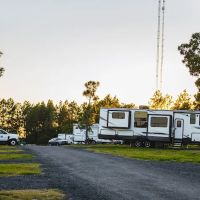 White Knoll RV Park ico