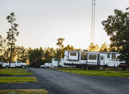 White Knoll RV Park