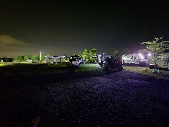 White Knoll RV Park Picture 5
