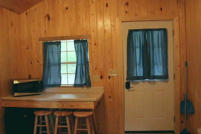 Falls Creek Cabins and Campgrounds Picture 8