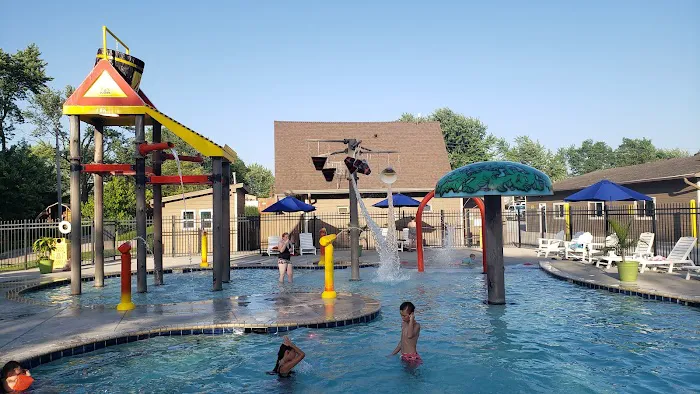 Indianapolis KOA Holiday Picture 2