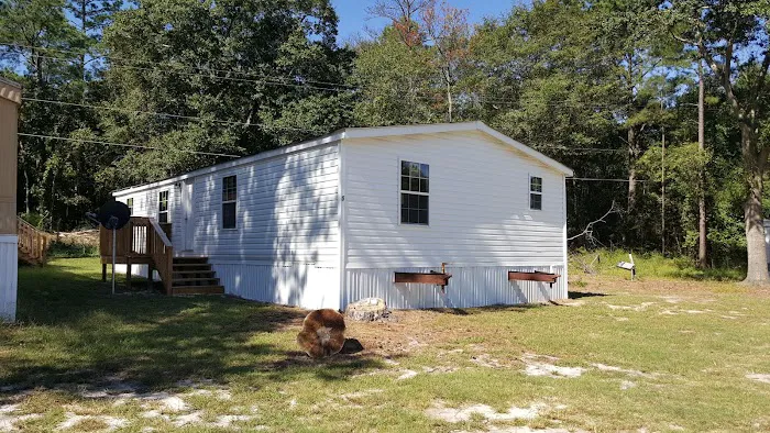 Parkwood Mobile Home Park. Picture 3