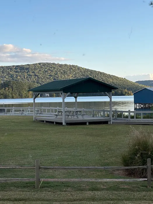 Windemere Cove Picture 6