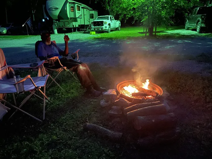 River Road RV Prk & Horse Cmp Picture 7