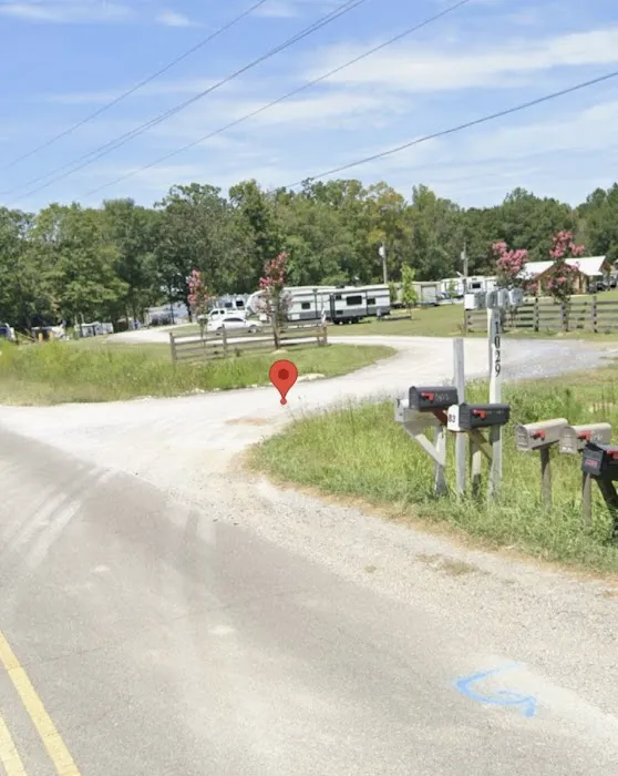 Salt Lick Cove Campground Picture 7