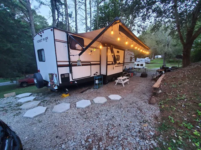 Big Oak RV Park Picture 2