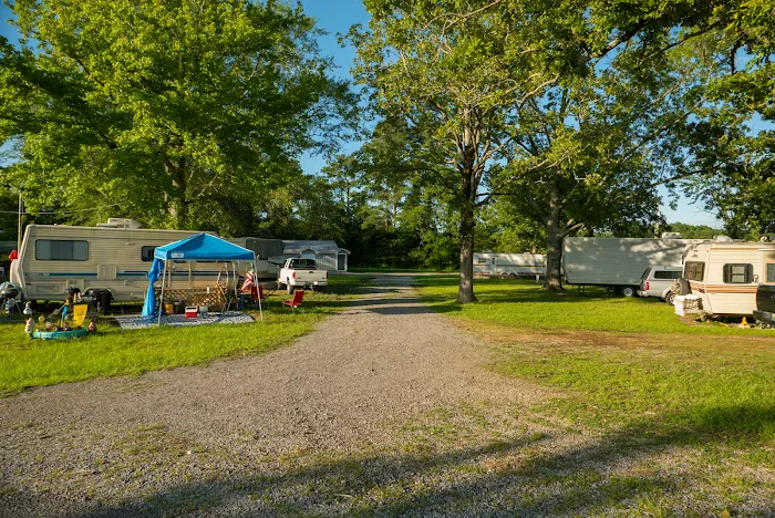 Cherokee Cove RV Park Picture 2