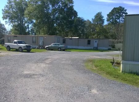 North Woods Mobile Home Community