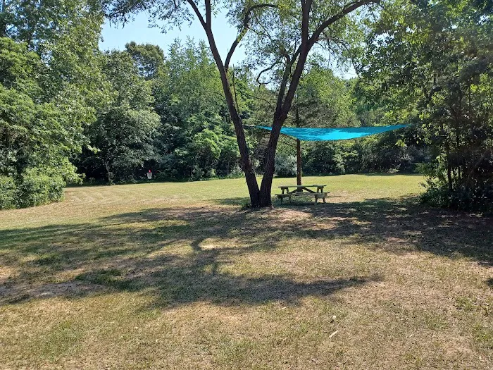 Mongos Meadow Picture 1