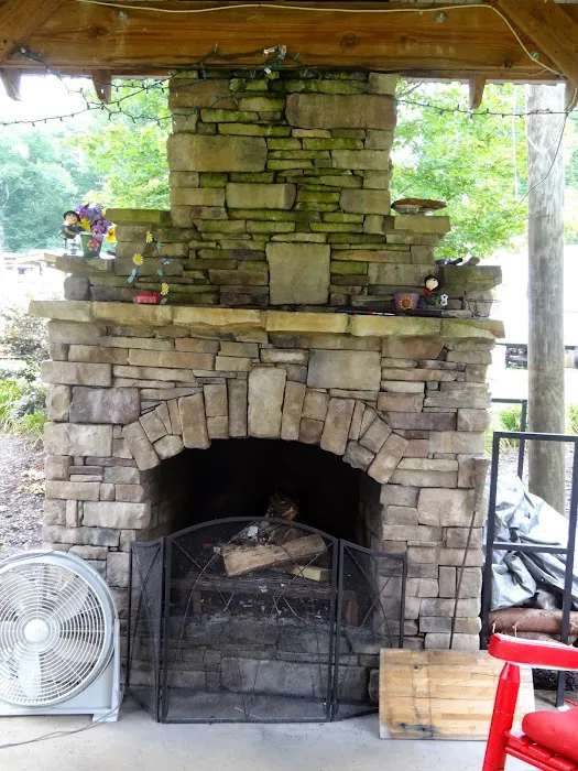 Curley's Cove RV Park Picture 8