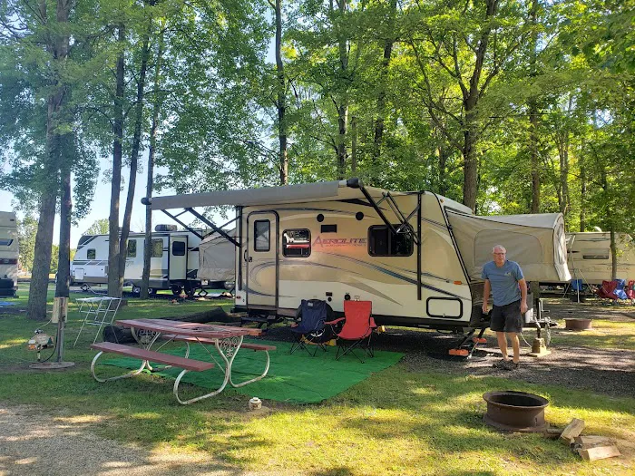 Spaulding Lake Campground Picture 4