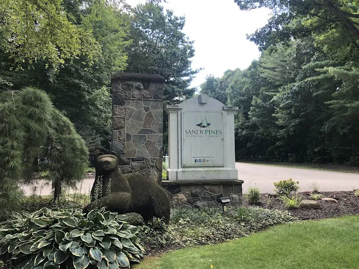 Sandy Pines Main Entrance & Camping Check In Picture 2