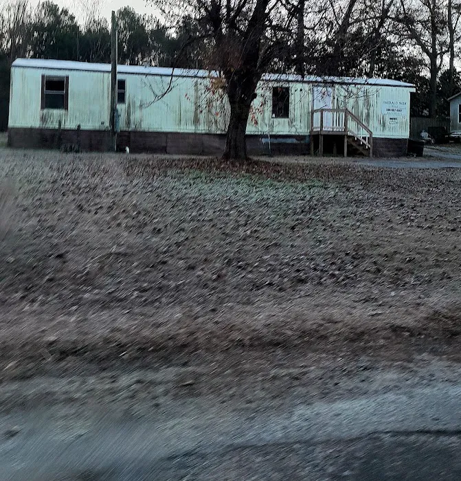 Emerald Mobile Home Park Picture 6