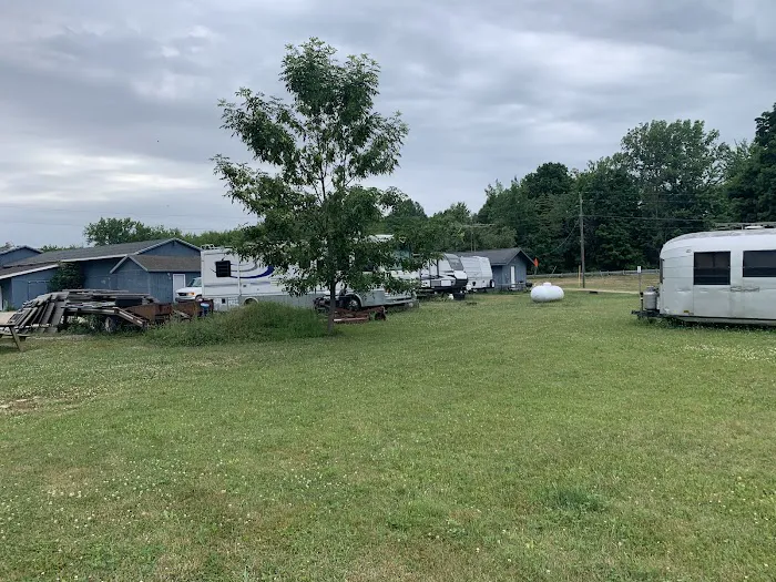 Paw Paw River Campgrounds Picture 3