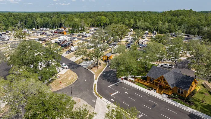 Crooked Oaks RV Park Picture 5