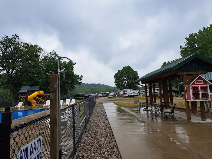 Steamboat Park Campground Picture 2