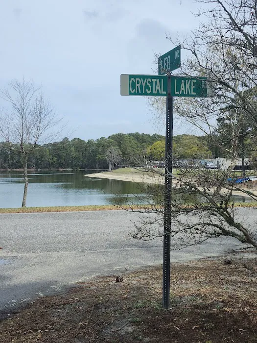 Crystal Lake Mobile Home Village Picture 8