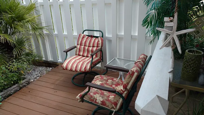 Crystal Lake Mobile Home Village Picture 10