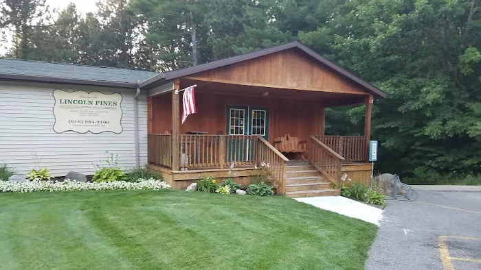 Lincoln Pines Resort Picture 8