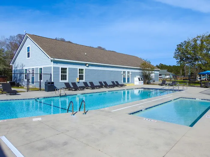 Hideaway RV Resort Picture 1