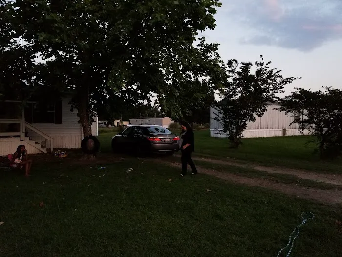 Saddlebrook Mobile Home Park Picture 5