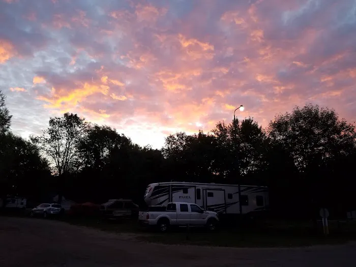 Cedar Springs RV Resort Picture 9