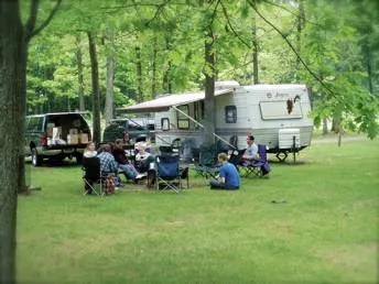 Bazan Baldwin Oaks Family Campground, LLC Picture 2