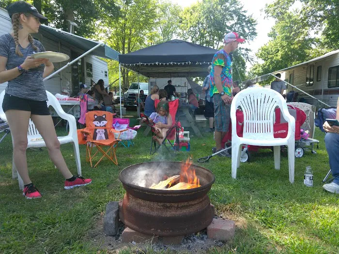 Bazan Baldwin Oaks Family Campground, LLC Picture 10