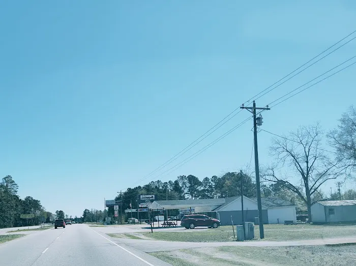 Brown's Mobile Home Park Picture 4