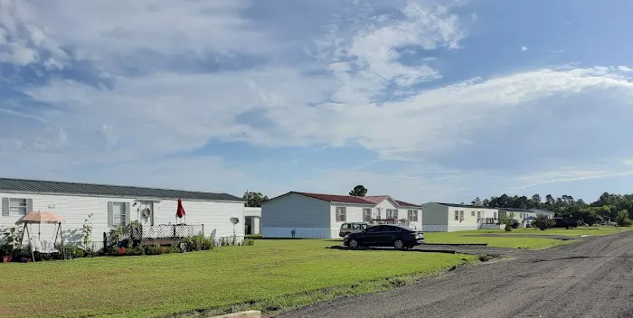 Ashlyn Estates Manufactured Home Community Picture 3