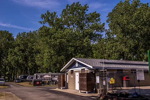 Dutch Treat Camping & Recreation Picture 8