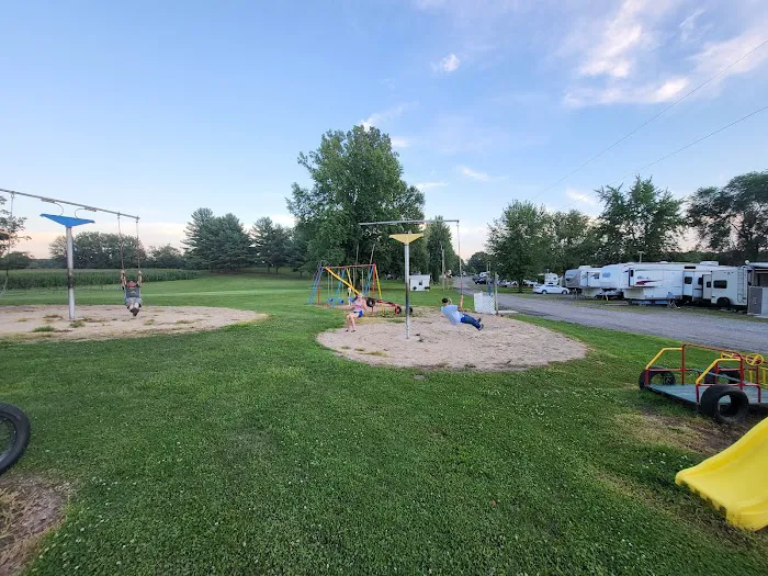 Lakeview Campground Picture 7