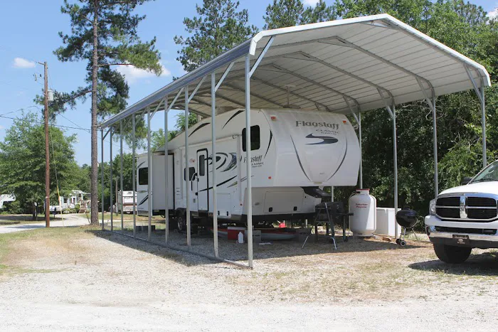 Southern Comfort RV Park Picture 4
