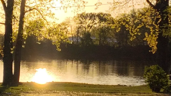 Great Lakes Resort Picture 4