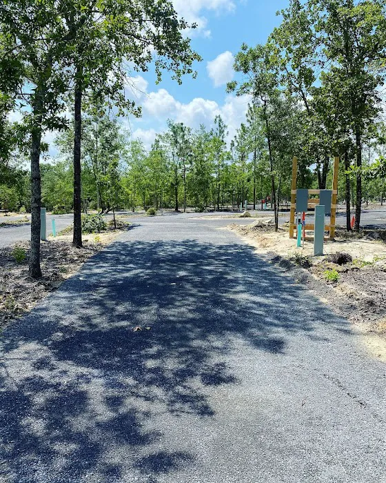 Big Rig Friendly RV Resort Picture 6
