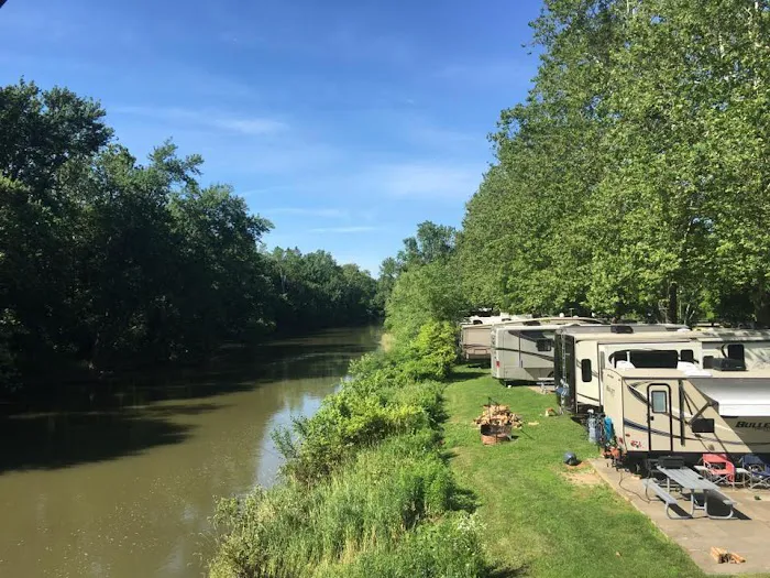 White River Campground Picture 2