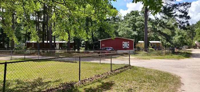 Bonnie Mobile Home Park Picture 3