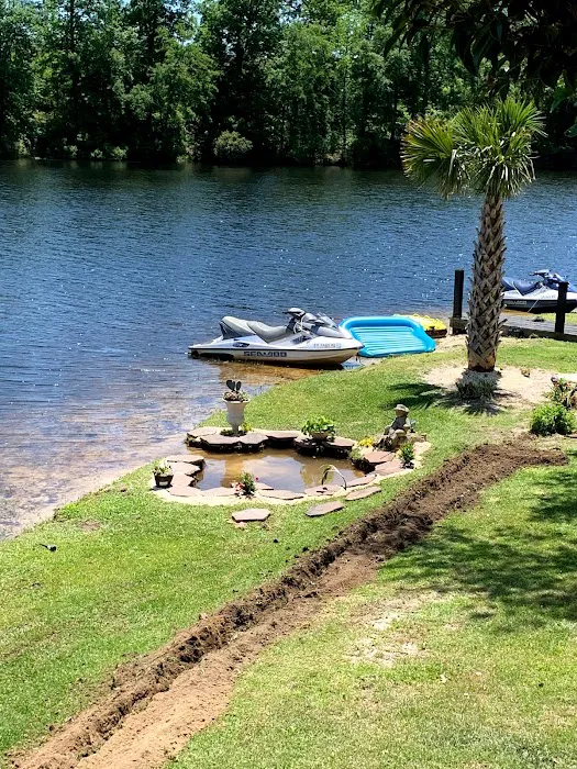 Sweetwater Lake Campground Picture 2