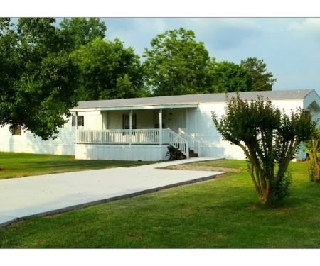 Graceland Mobile Home Estates