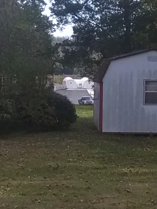 Graceland Mobile Home Estates Picture 4