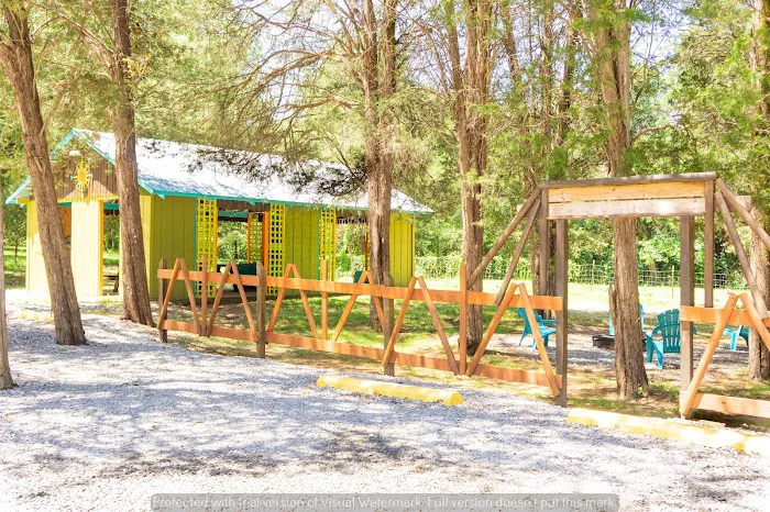 Camper's RV Park Picture 5
