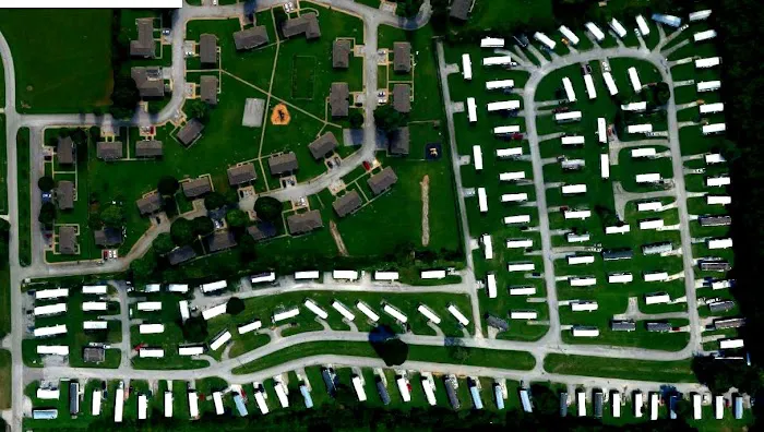Columbia Mobile Home Community Picture 4