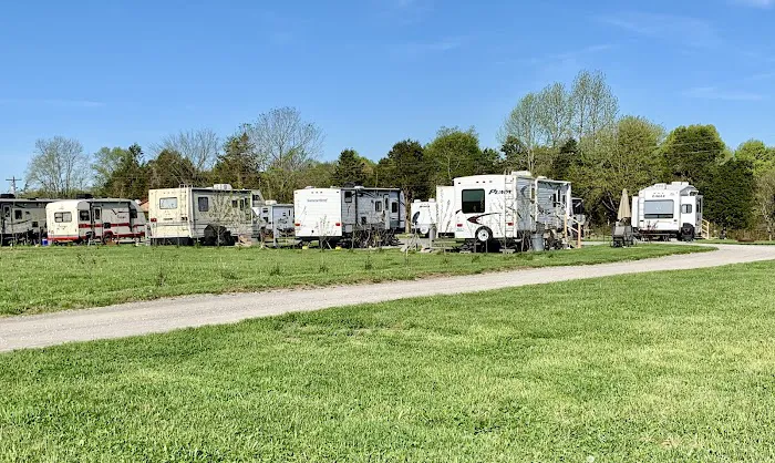 Campfire Ridge RV Park Picture 1