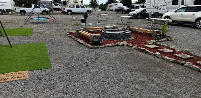 Heartland RV Park Picture 5