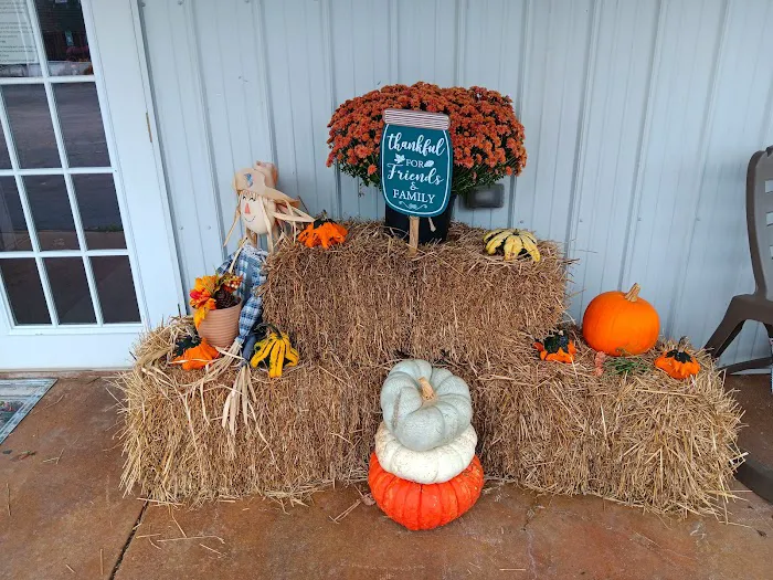 Heartland RV Park Picture 7