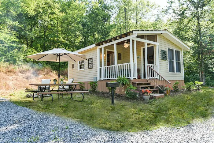 Appalachian Pond Campground Picture 8