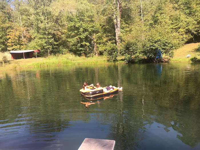 Appalachian Pond Campground Picture 9