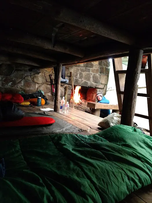 Cosby Knob Shelter Picture 3