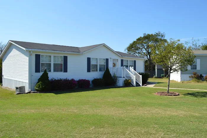 Weatherly Estates Picture 9